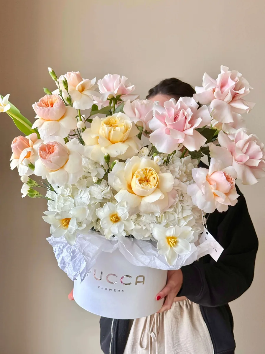 Morning Waltz — order with delivery in Massa Lubrense. Price €357