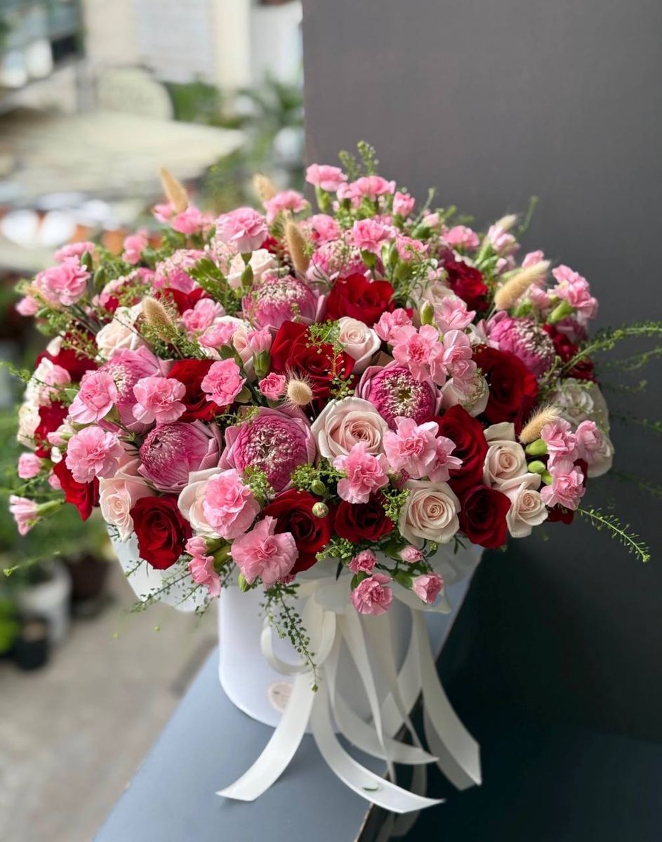 Lilac Evening — order with delivery in Hanoi. Price $137