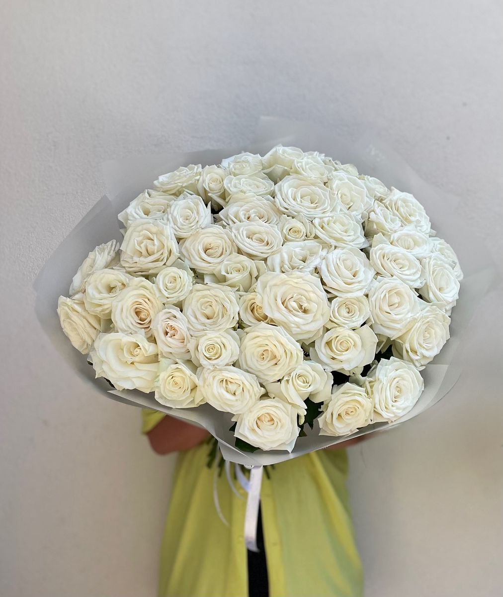 51 Roses — order with delivery in Barcelona. Price €448