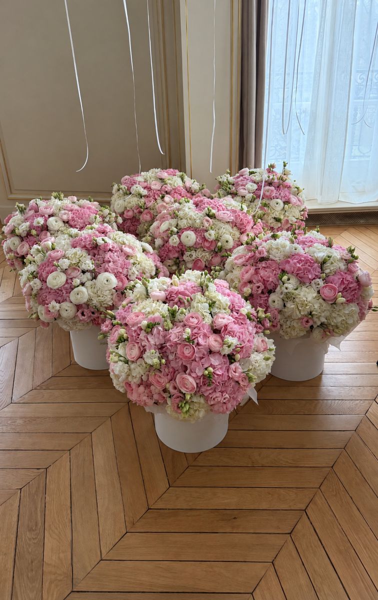 Porto Flower Room — order with delivery in Porto. Price €11200