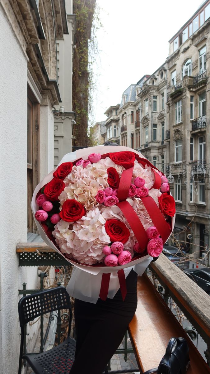 Whisper of Passion — order with delivery in Istanbul. Price $250