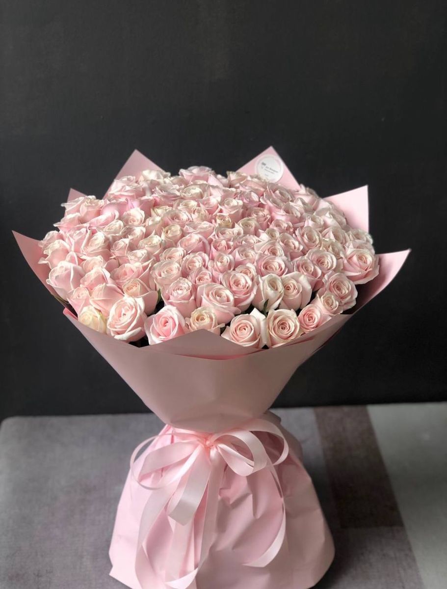 Prinsengracht Roses — order with delivery in Amsterdam. Price €211