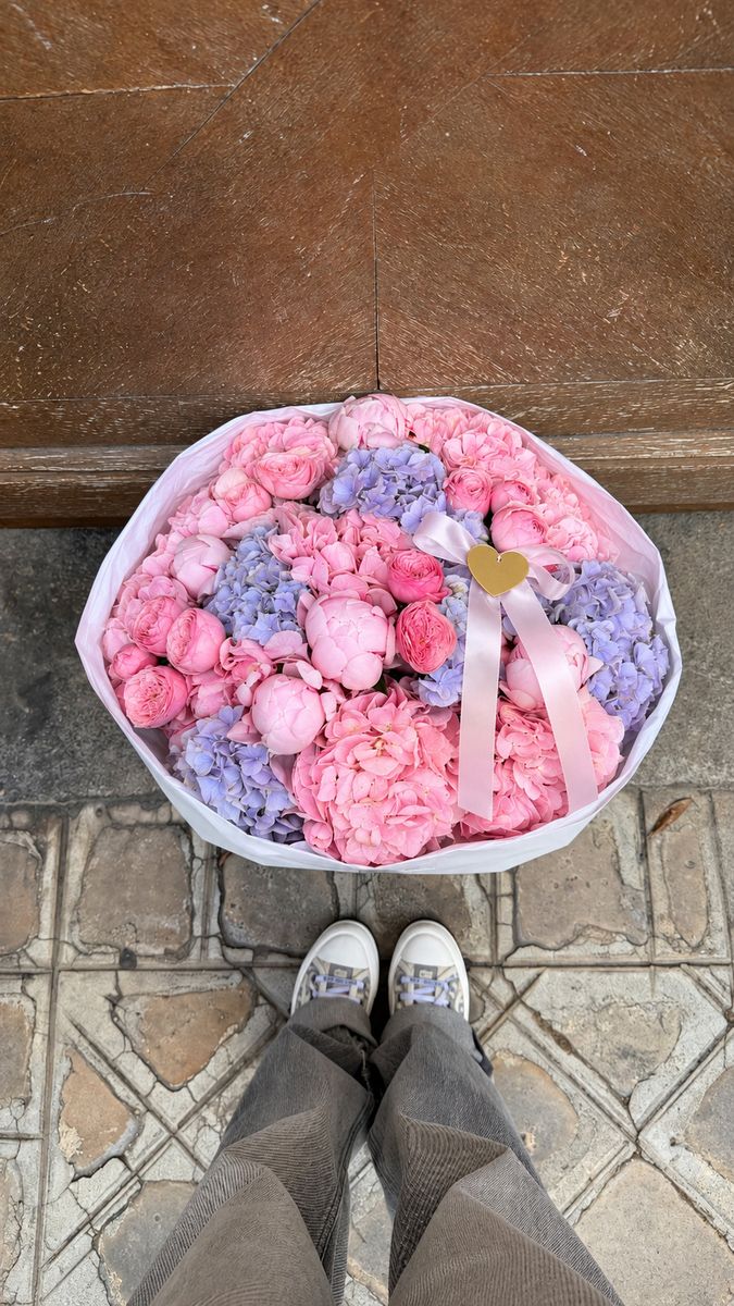 Crystal Palace Gardens — order with delivery in Porto. Price €280