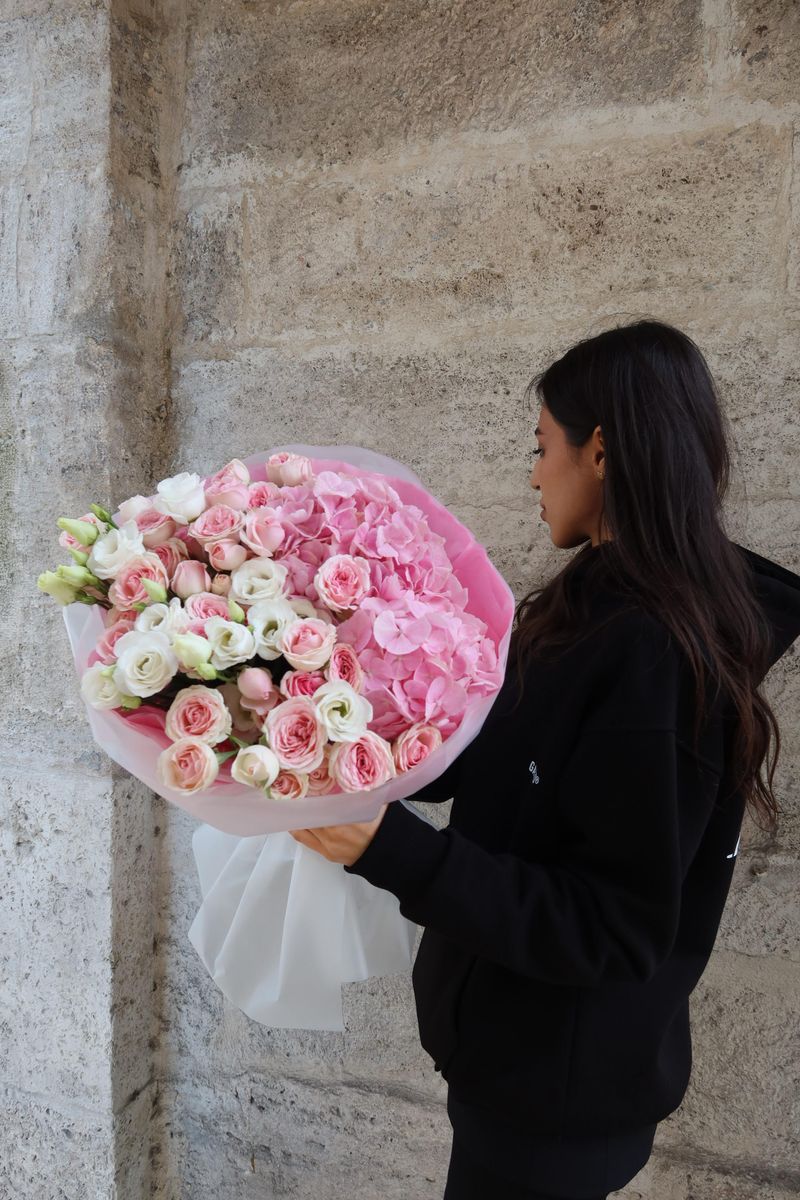 Heart's Secret — order with delivery in Istanbul. Price $102