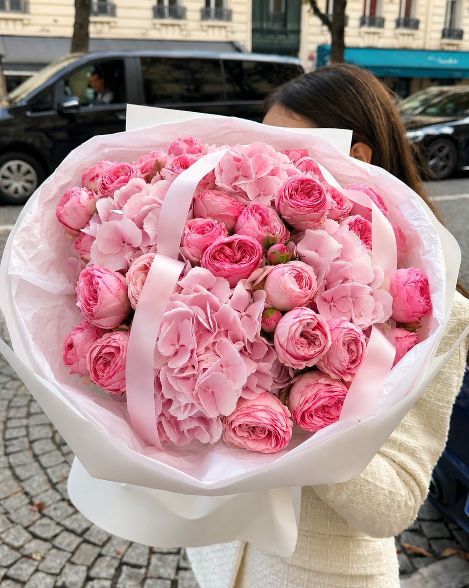 Розовая Марина — купить с доставкой в Лагуше. Цена €360