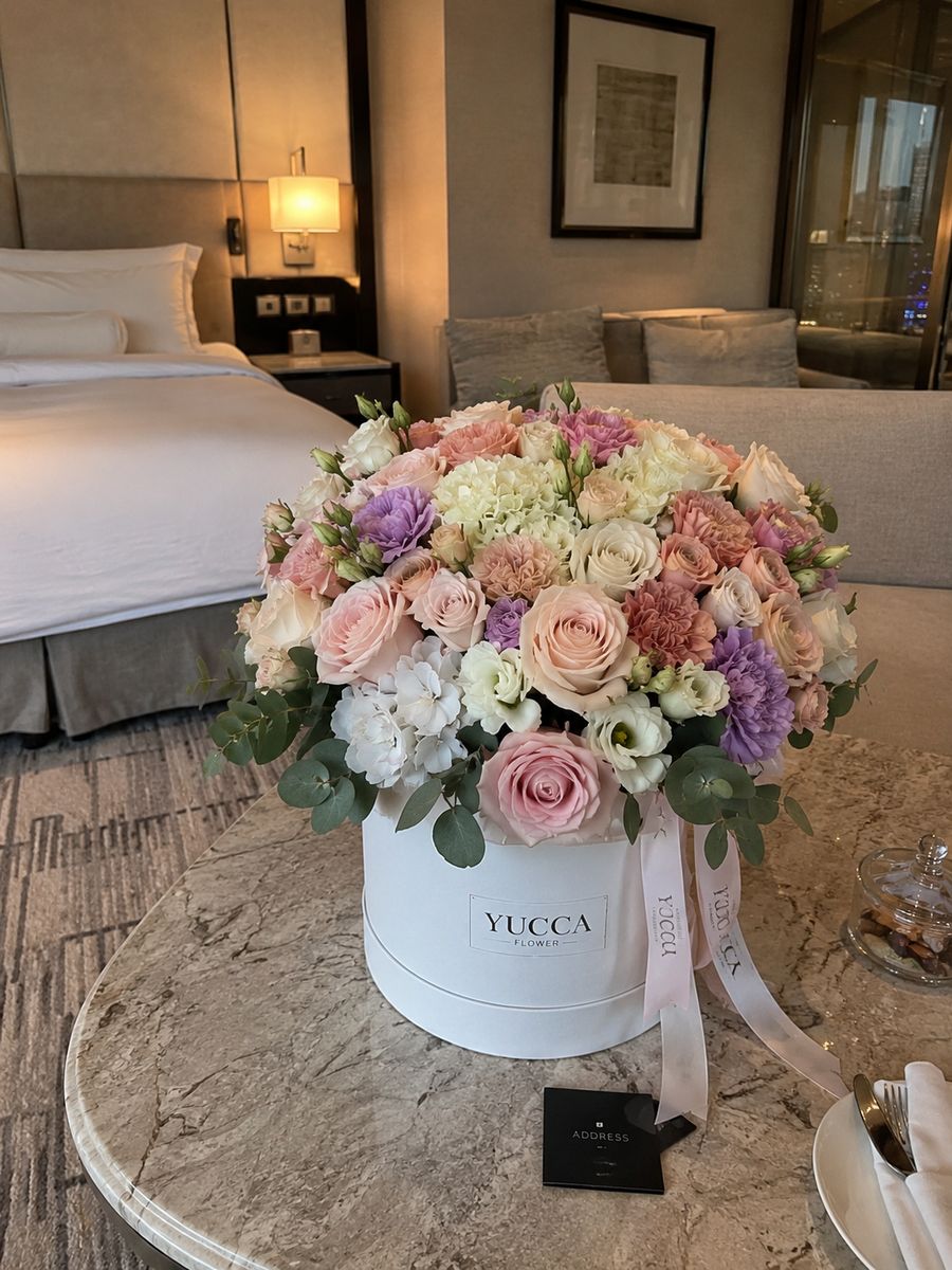 Flower Delivery to Hotels in Ibiza — A Surprise on Vacation