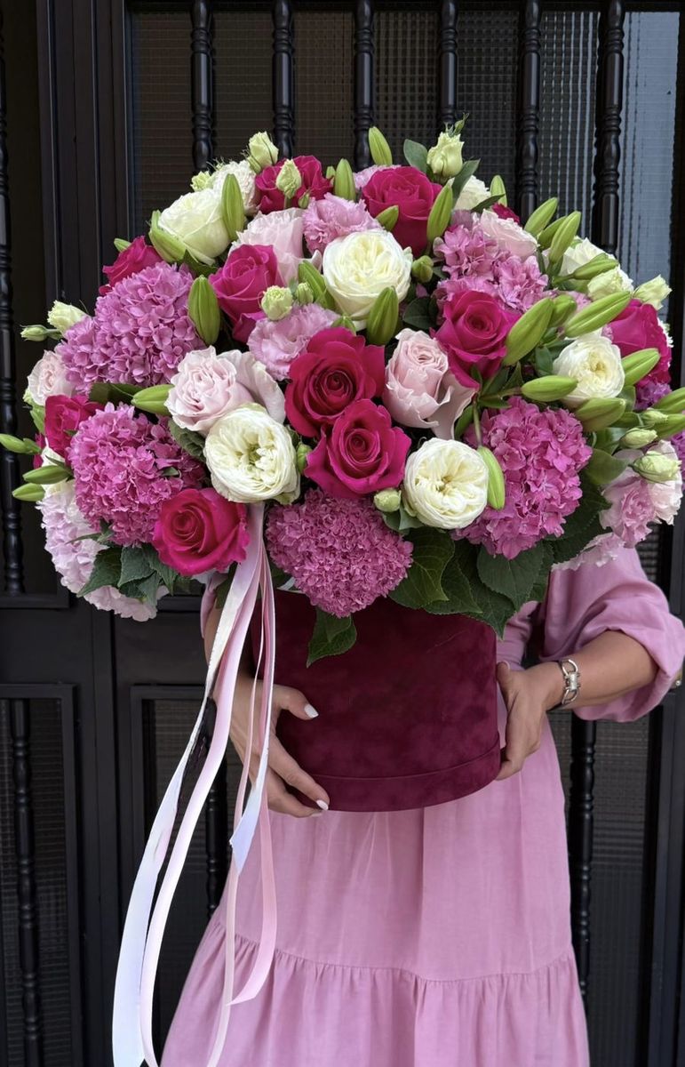 Venice Arrangement — order with delivery in Barcelona. Price €798